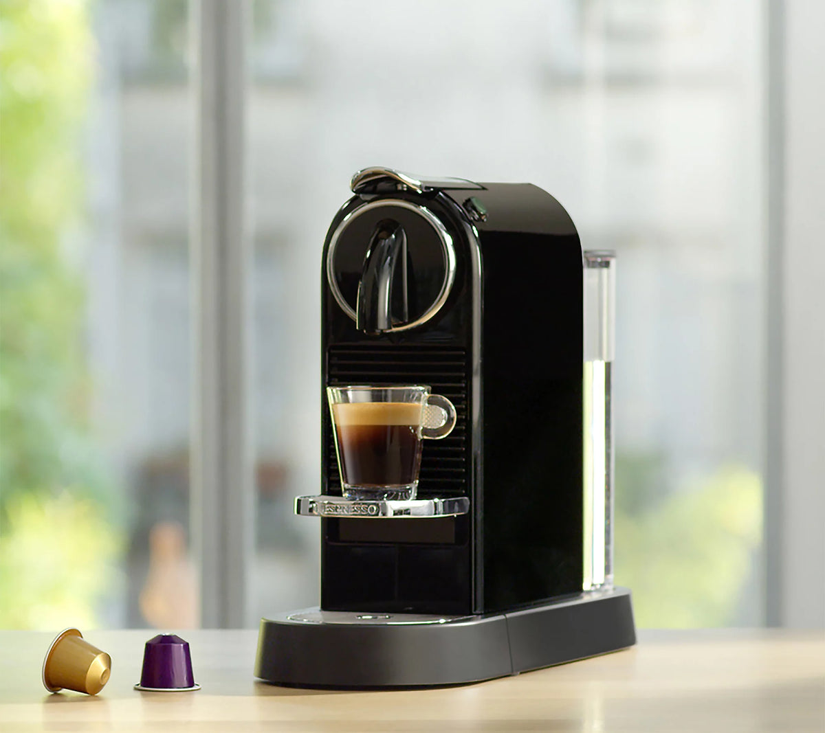 NESPRESSO エスプレッソマシン「CitiZ」 Amazon.com: Nespresso CitiZ Espresso Machine by De'Longhi